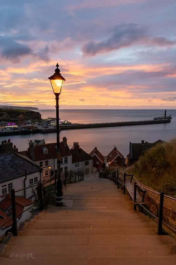 Frasers Of Whitby Holiday home